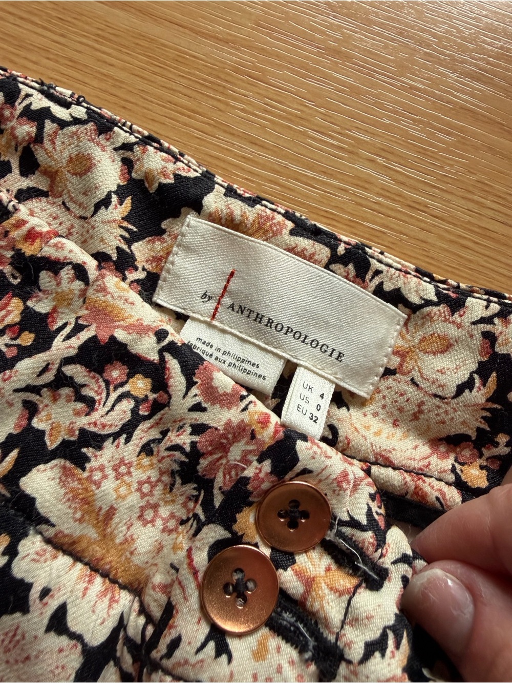 Anthropologie Women Diandra Floral Print Tapered Zipper Hem Pants Boho Chic - Picture 4 of 8